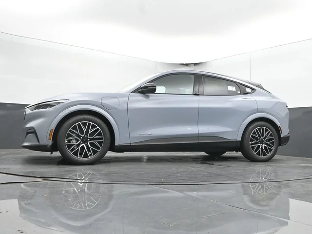 Nuevos FORD MUSTANG MACH-E à Estados chez autogozo