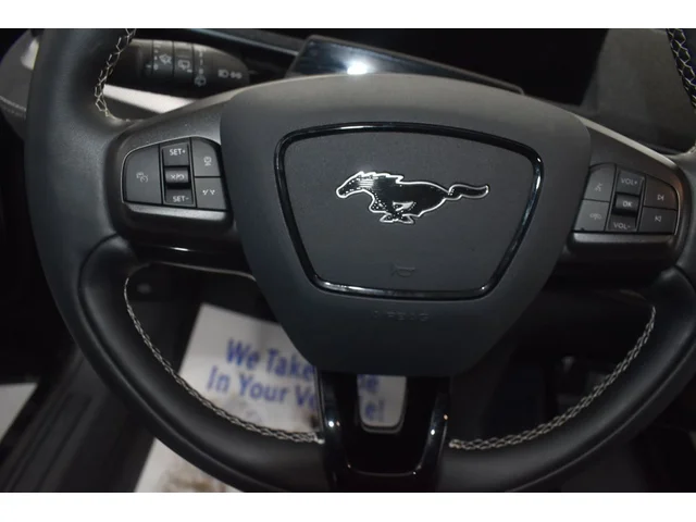 SEMINUEVOS FORD Mustang Mach-E a Estados en autogozo