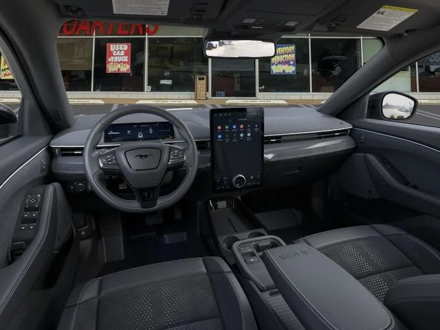 Nuevos FORD MUSTANG MACH-E à Estados chez autogozo
