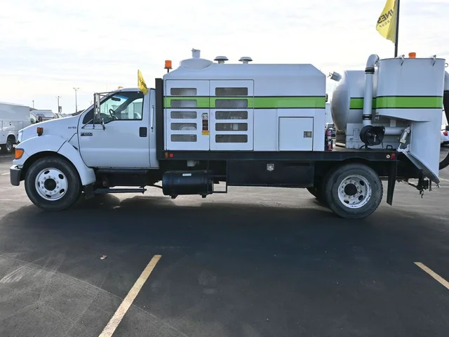 SEMINUEVOS FORD F-650SD a Estados en autogozo