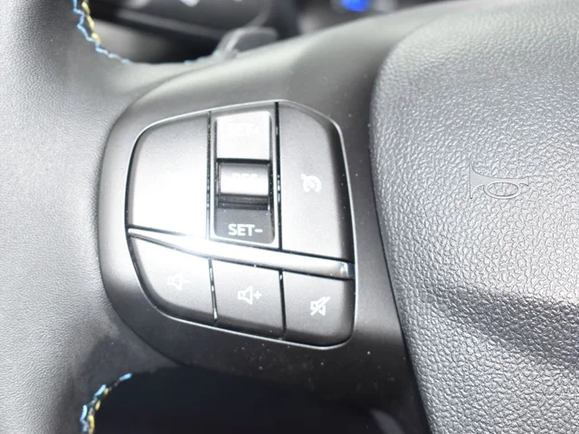 Nuevos FORD MAVERICK à Estados chez autogozo