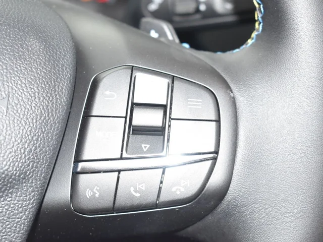 Nuevos FORD MAVERICK à Estados chez autogozo