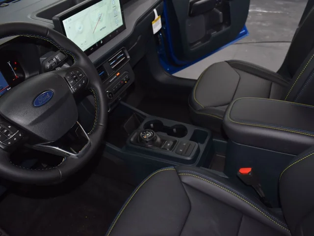 Nuevos FORD MAVERICK à Estados chez autogozo