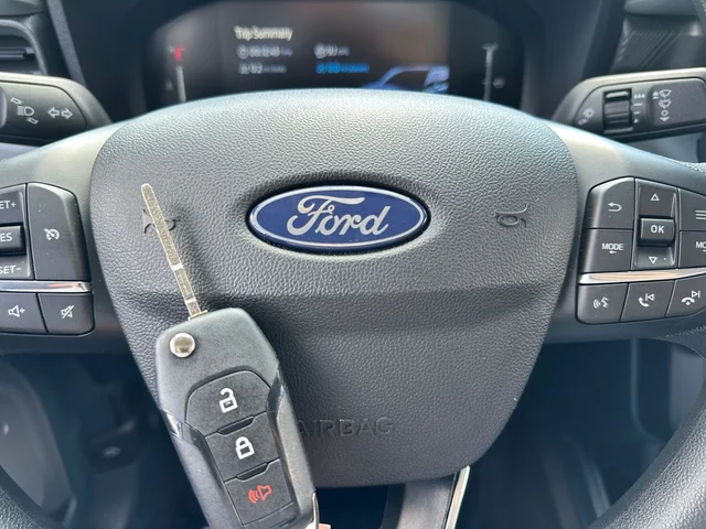 Nuevos FORD MAVERICK à Estados chez autogozo