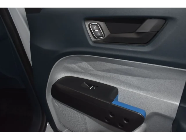 Nuevos FORD MAVERICK à Estados chez autogozo