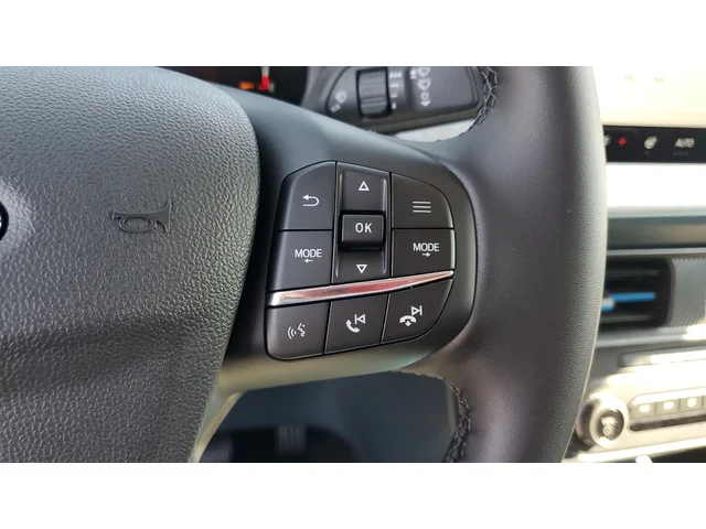 Nuevos FORD MAVERICK à Estados chez autogozo