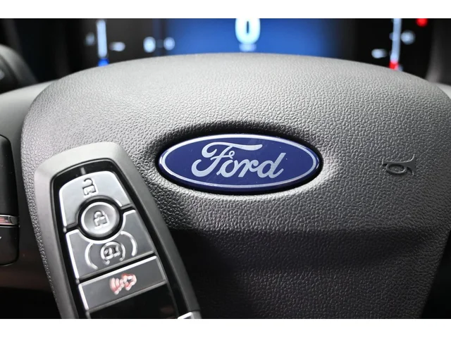 Nuevos FORD MAVERICK à Estados chez autogozo