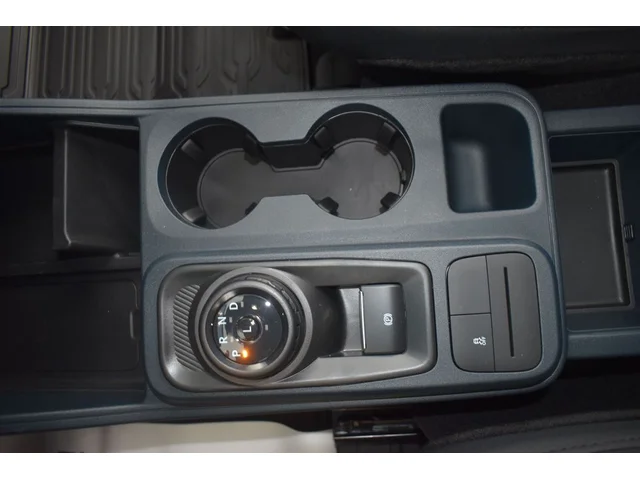 Nuevos FORD MAVERICK à Estados chez autogozo