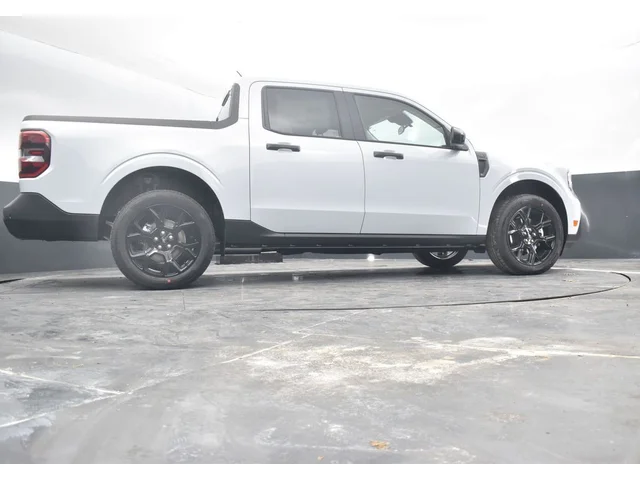 Nuevos FORD MAVERICK à Estados chez autogozo