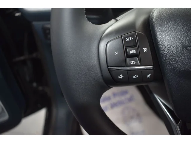 Nuevos FORD MAVERICK à Estados chez autogozo
