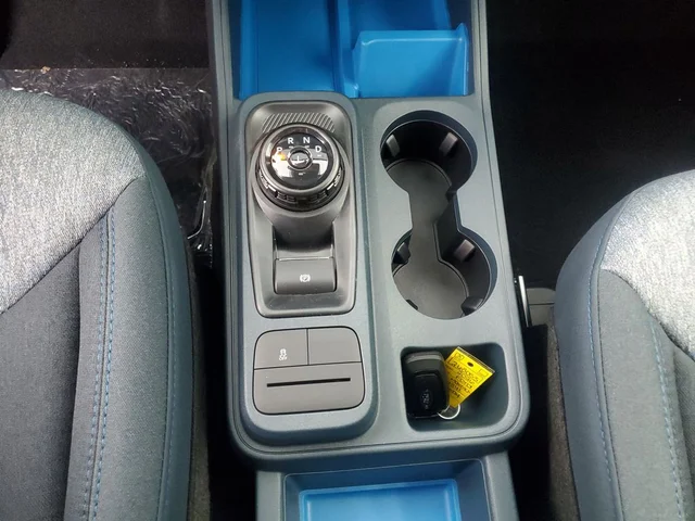 Nuevos FORD MAVERICK à Estados chez autogozo
