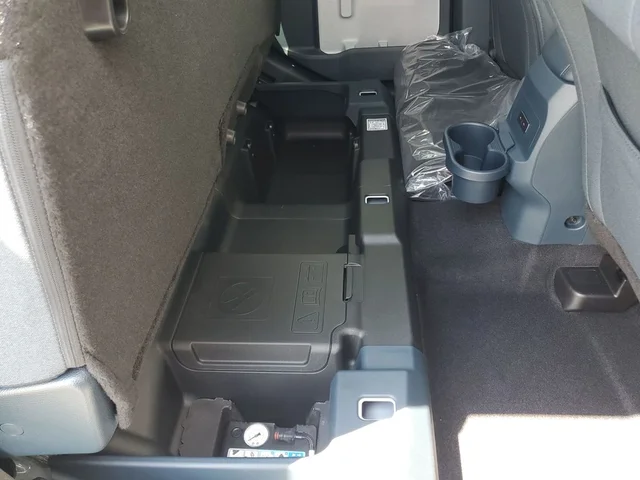 Nuevos FORD MAVERICK à Estados chez autogozo