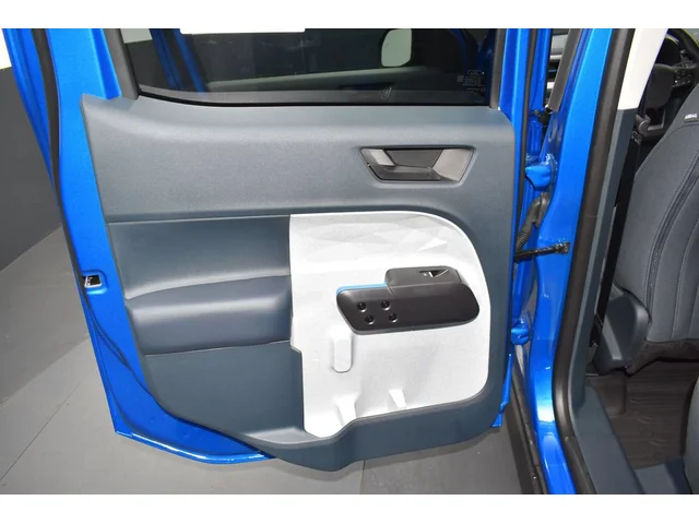 Nuevos FORD MAVERICK à Estados chez autogozo