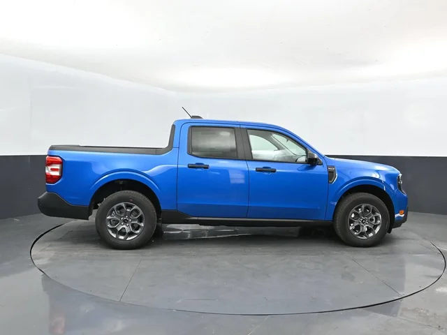 Nuevos FORD MAVERICK à Estados chez autogozo