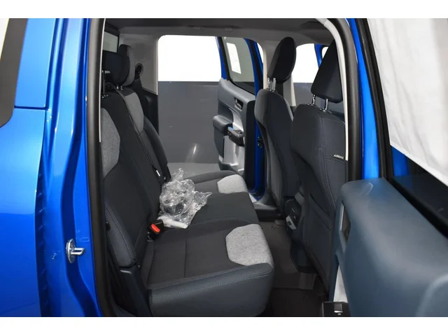 Nuevos FORD MAVERICK à Estados chez autogozo