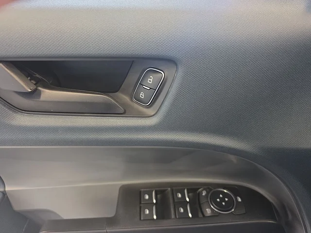 Nuevos FORD MAVERICK à Estados chez autogozo
