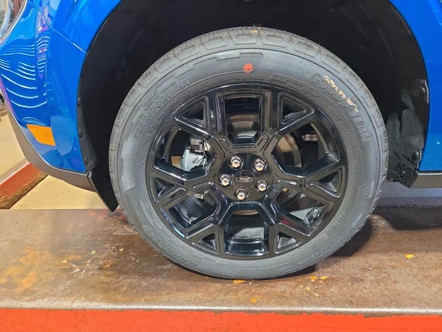 Nuevos FORD MAVERICK à Estados chez autogozo