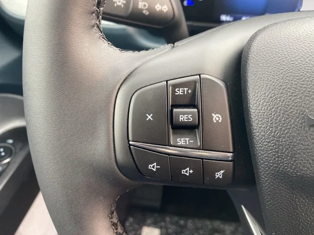 Nuevos FORD MAVERICK à Estados chez autogozo