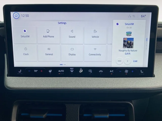 Nuevos FORD MAVERICK à Estados chez autogozo