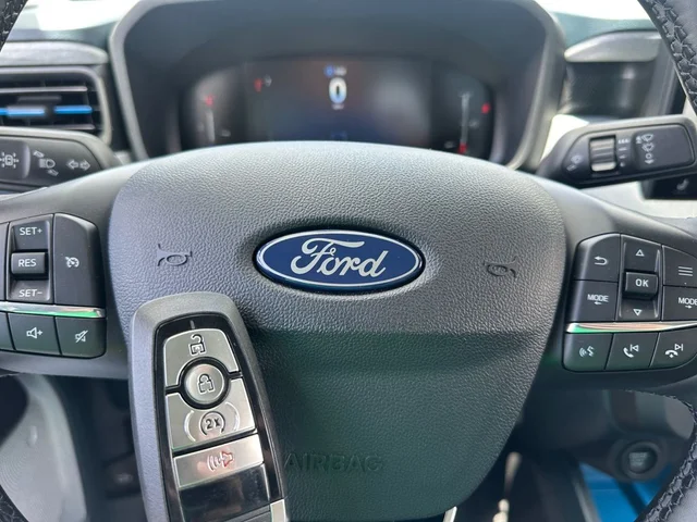 Nuevos FORD MAVERICK à Estados chez autogozo