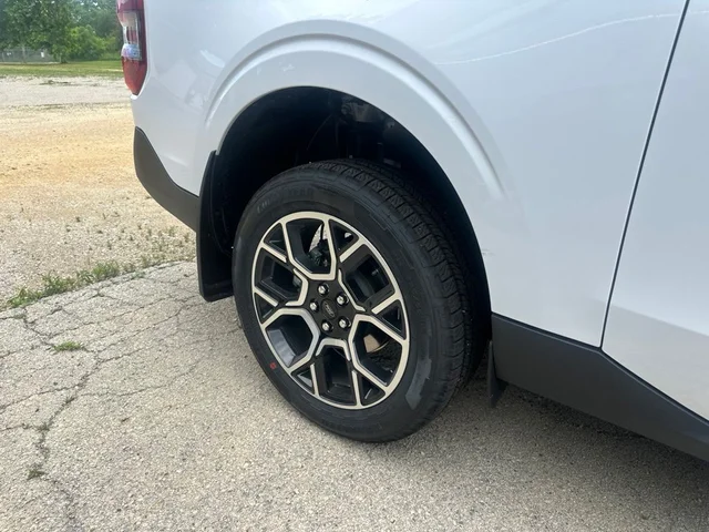 Nuevos FORD MAVERICK à Estados chez autogozo