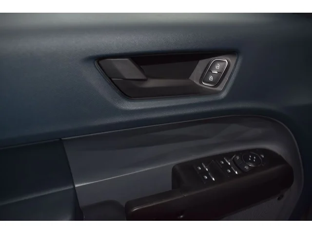 Nuevos FORD MAVERICK à Estados chez autogozo