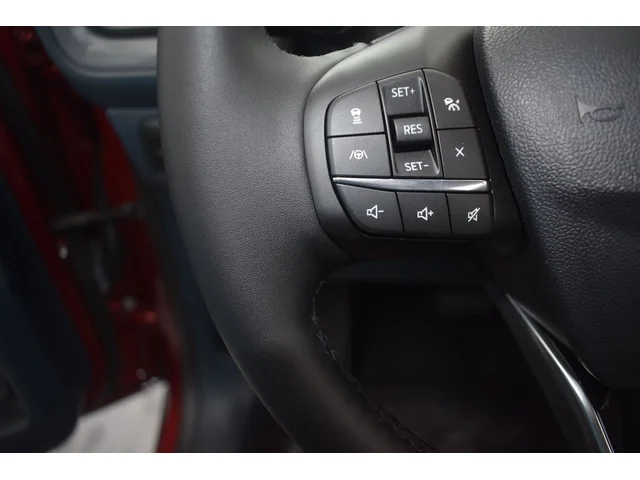 Nuevos FORD MAVERICK à Estados chez autogozo