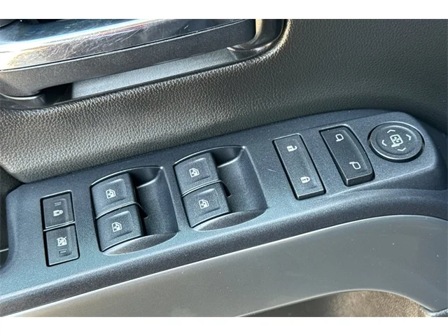 SEMINUEVOS CHEVROLET Silverado 1500 at ELK GROVE in Elk Grove Buick GMC