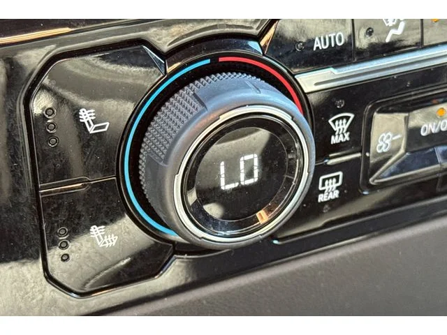 SEMINUEVOS CHEVROLET Silverado 1500 at ELK GROVE in Elk Grove Buick GMC