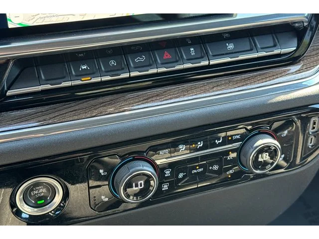 SEMINUEVOS CHEVROLET Silverado 1500 at ELK GROVE in Elk Grove Buick GMC