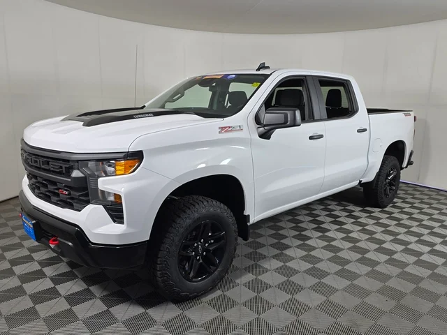 Nueve CHEVROLET SILVERADO 1500 à Brainerd  chez Dondelinger Chevrolet