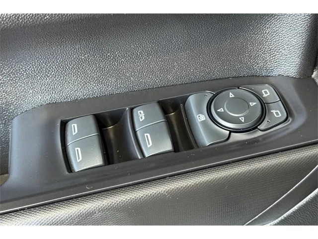 SEMINUEVOS CHEVROLET Silverado 1500 at ELK GROVE in Elk Grove Buick GMC