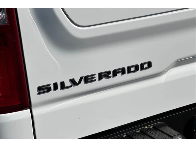 SEMINUEVOS CHEVROLET Silverado 1500 at ELK GROVE in Elk Grove Buick GMC