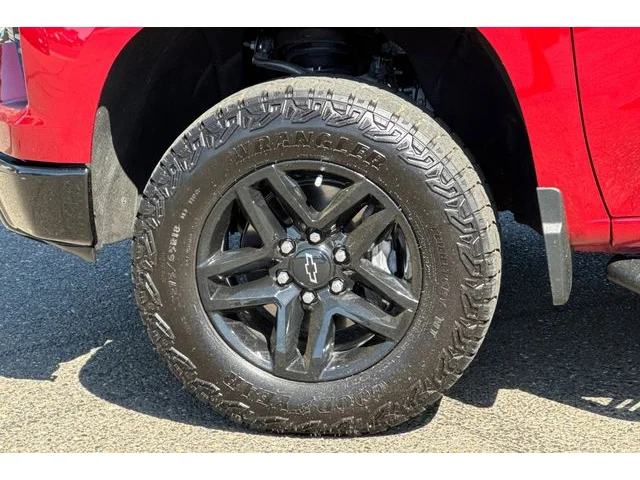 SEMINUEVOS CHEVROLET Silverado 1500 at ELK GROVE in Elk Grove Buick GMC