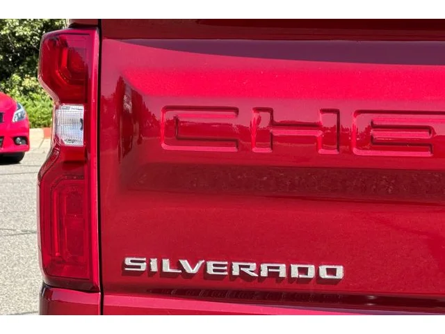 SEMINUEVOS CHEVROLET Silverado 1500 at ELK GROVE in Elk Grove Buick GMC
