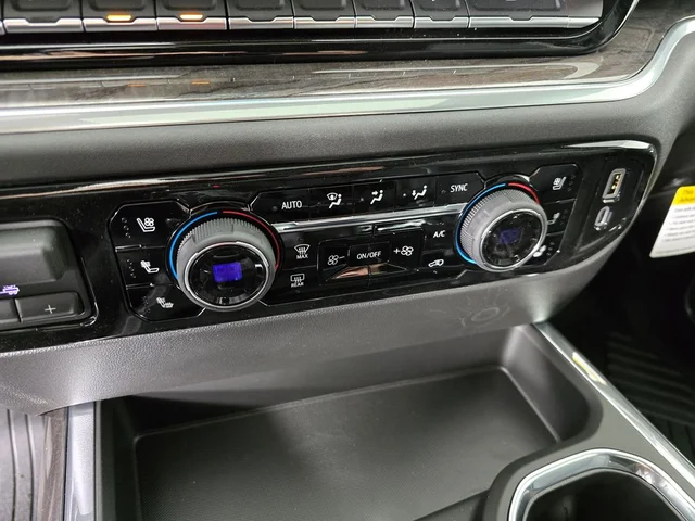 Nuevos CHEVROLET SILVERADO 1500 à Estados chez autogozo