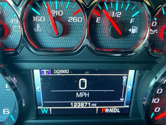 SEMINUEVOS CHEVROLET Silverado 1500 a Estados en autogozo