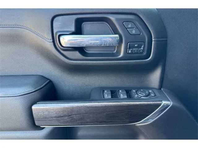 SEMINUEVOS CHEVROLET Silverado 1500 at ELK GROVE in Elk Grove Buick GMC