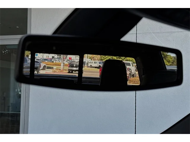 SEMINUEVOS CHEVROLET Silverado 1500 LTD at ELK GROVE in Elk Grove Buick GMC
