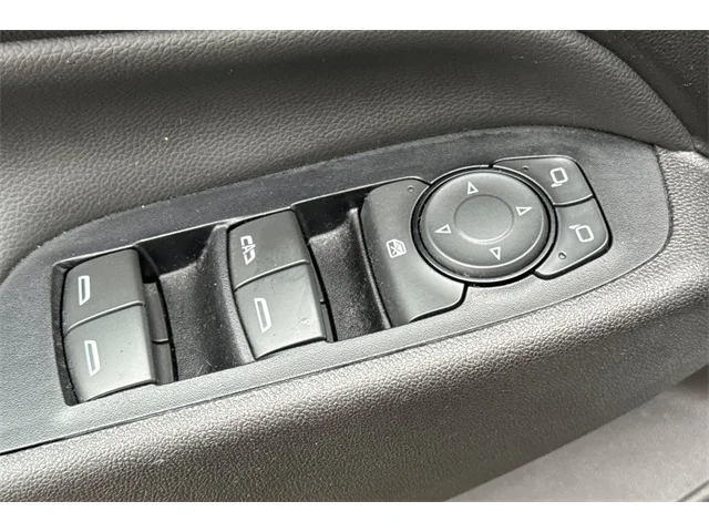 SEMINUEVOS CHEVROLET Equinox at ELK GROVE in Elk Grove Buick GMC