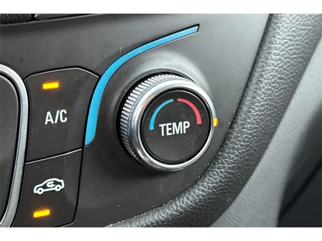 SEMINUEVOS CHEVROLET Equinox at ELK GROVE in Elk Grove Buick GMC