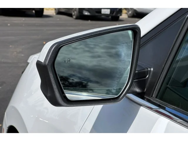 SEMINUEVOS CHEVROLET Equinox at ELK GROVE in Elk Grove Buick GMC