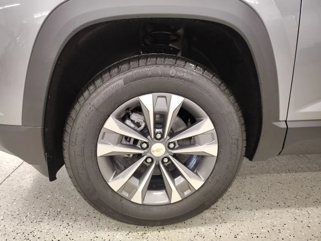 Nueve CHEVROLET EQUINOX à Brainerd  chez Dondelinger Chevrolet