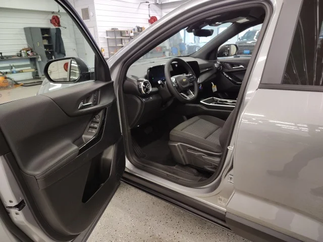 Nueve CHEVROLET EQUINOX à Brainerd  chez Dondelinger Chevrolet