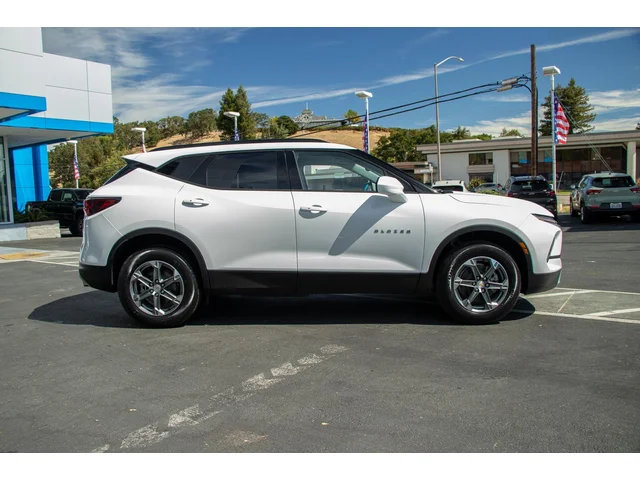 Nuevos CHEVROLET BLAZER à Estados chez autogozo