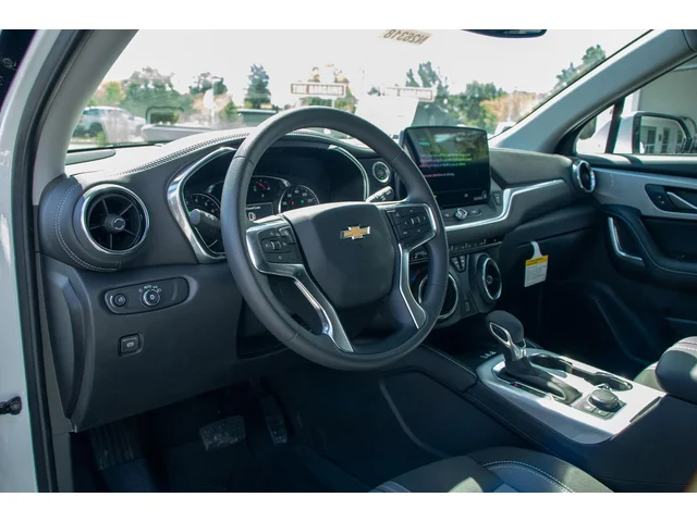 Nuevos CHEVROLET BLAZER à Estados chez autogozo
