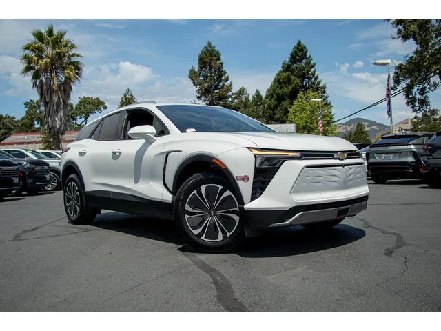 SEMINUEVOS CHEVROLET Blazer EV a Estados en autogozo