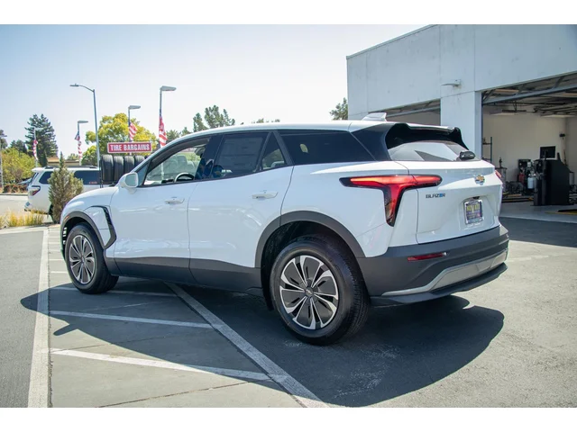 Nuevos CHEVROLET BLAZER EV à Estados chez autogozo