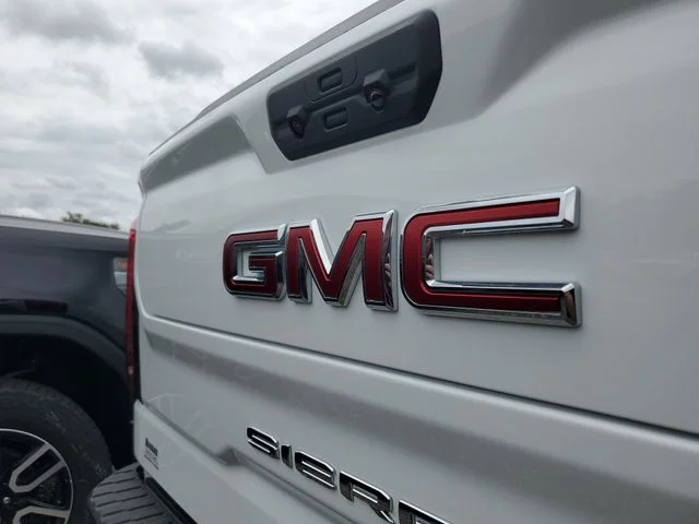 Nuevos GMC SIERRA 1500 à Estados chez autogozo