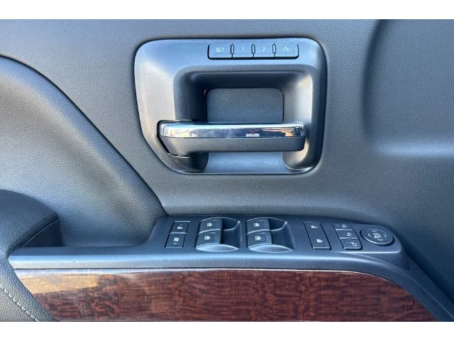 SEMINUEVOS GMC Sierra 1500 at ELK GROVE in Elk Grove Buick GMC